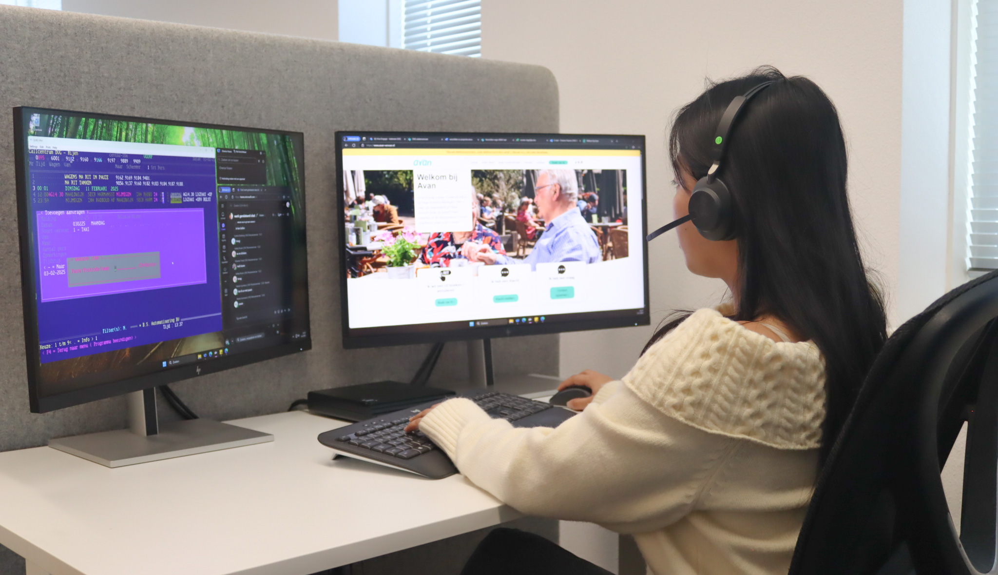 medewerker-klantencontactcenter-DVG